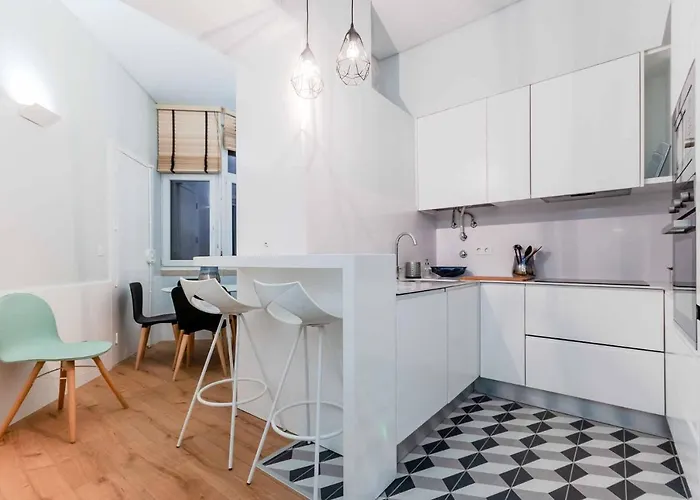 Bed & Breakfast Nlc &