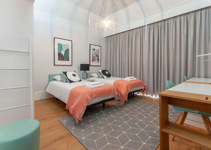 Nlc & Bed & Breakfast