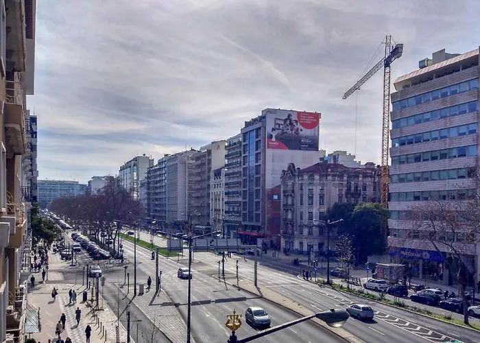 Nlc & Bed & Breakfast Lisbon