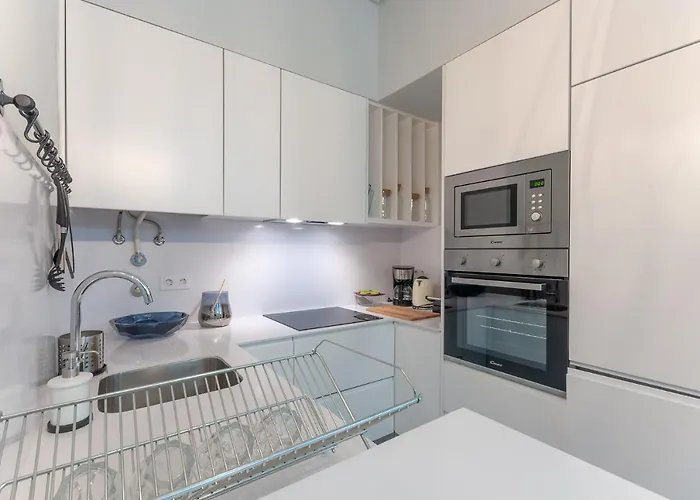 Bed & Breakfast Nlc & Lisbon