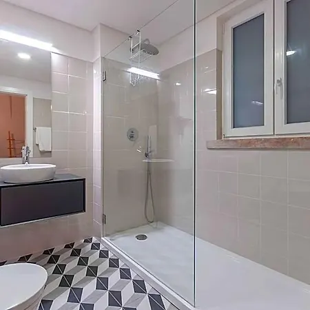 Nlc & Panzió 3*